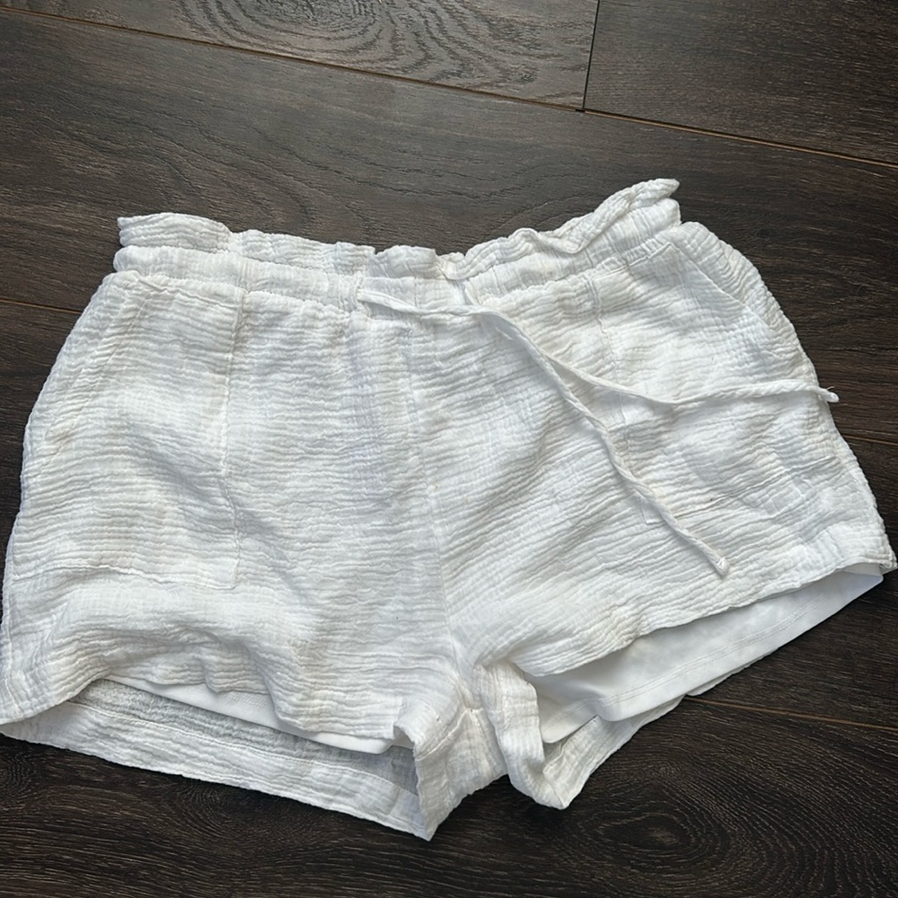 CISONO Whit Linen Shorts